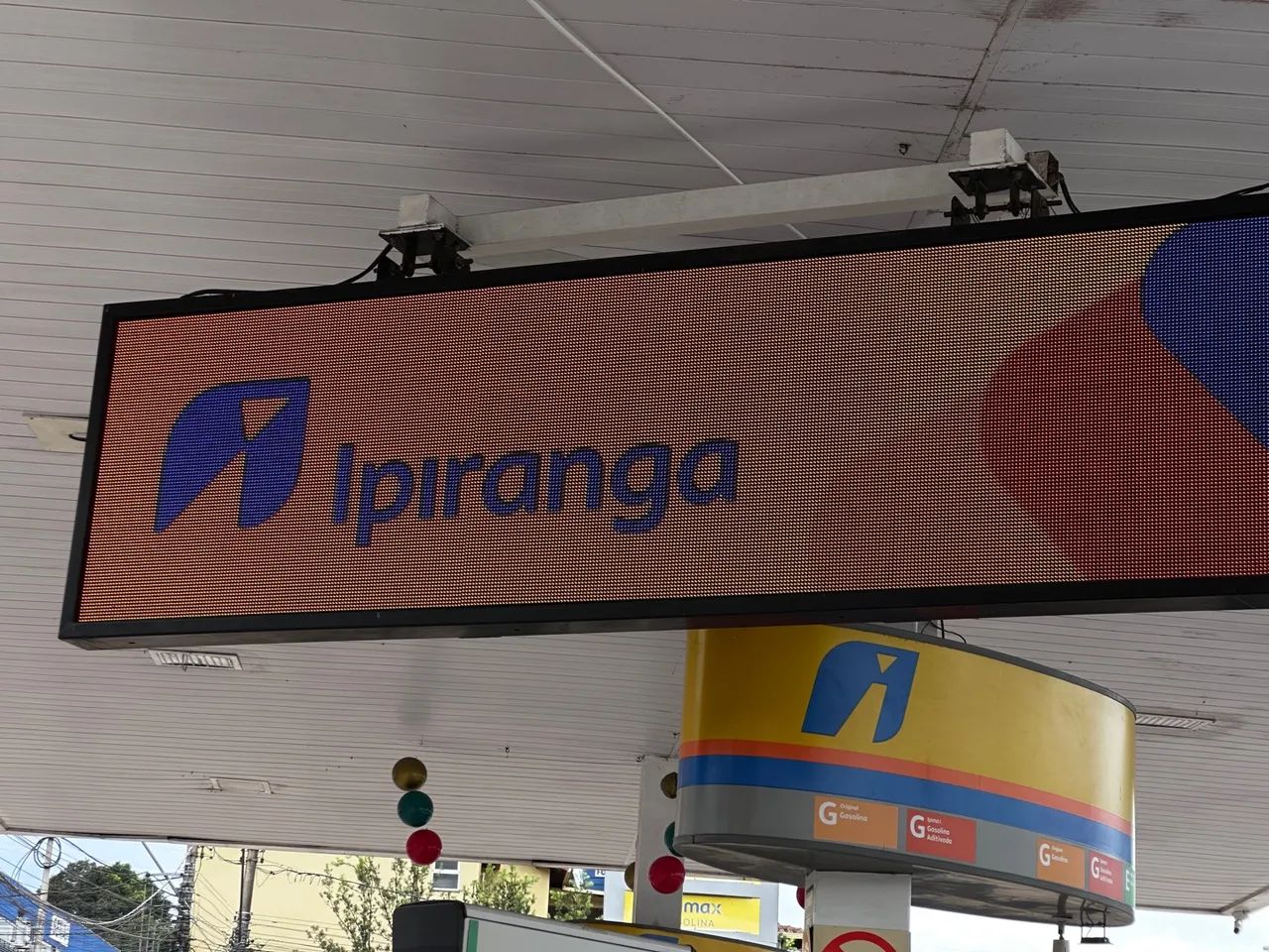 Tela de LED para anúncio 3 metros por 1 metro 