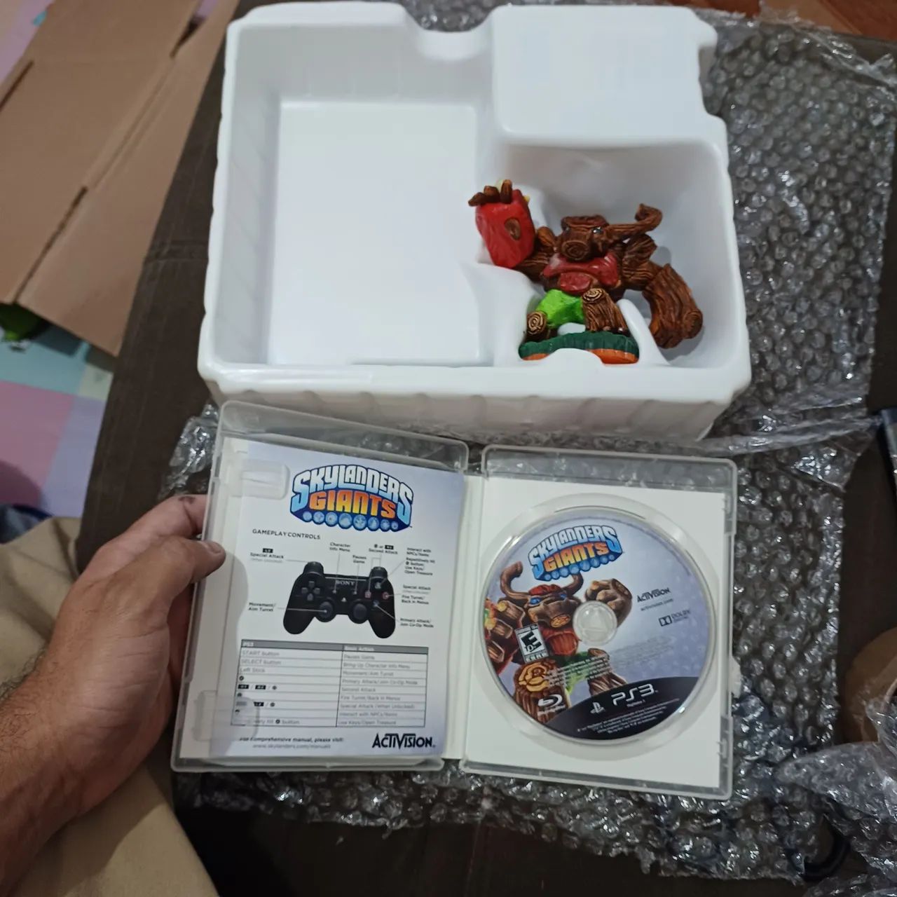 Jogo Skylanders Giants para ps3 e boneco Tree Rex Gigante  - Foto 3