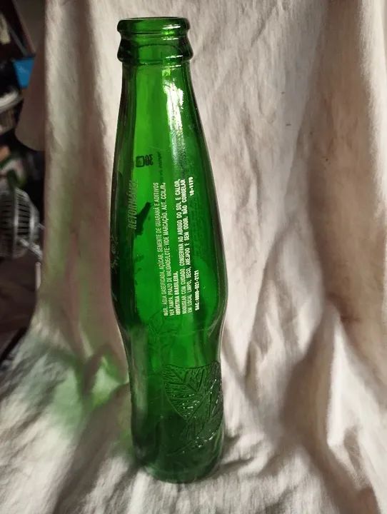 Garrafa de Refrigerante antigas Kuat vidro  - Foto 4