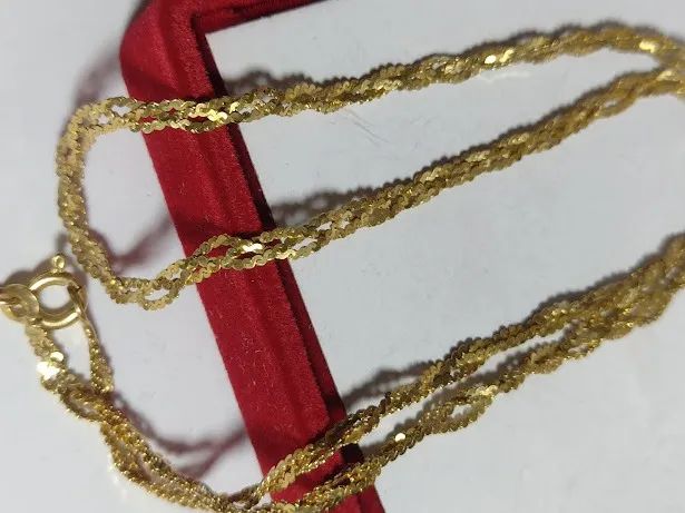 Gargantilha 3 fios Torcidinha em Ouro 18 Kilaltes 5.80 Gramas 40 Cm 3 mm  - Foto 6