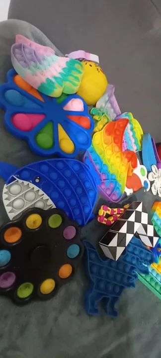 25 Fidget toys importados!