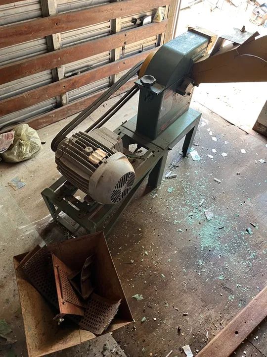 Forrageira número 3 trifásico