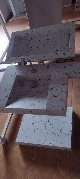 pia de porcelanato granilit  com toalheiro  - Foto 2