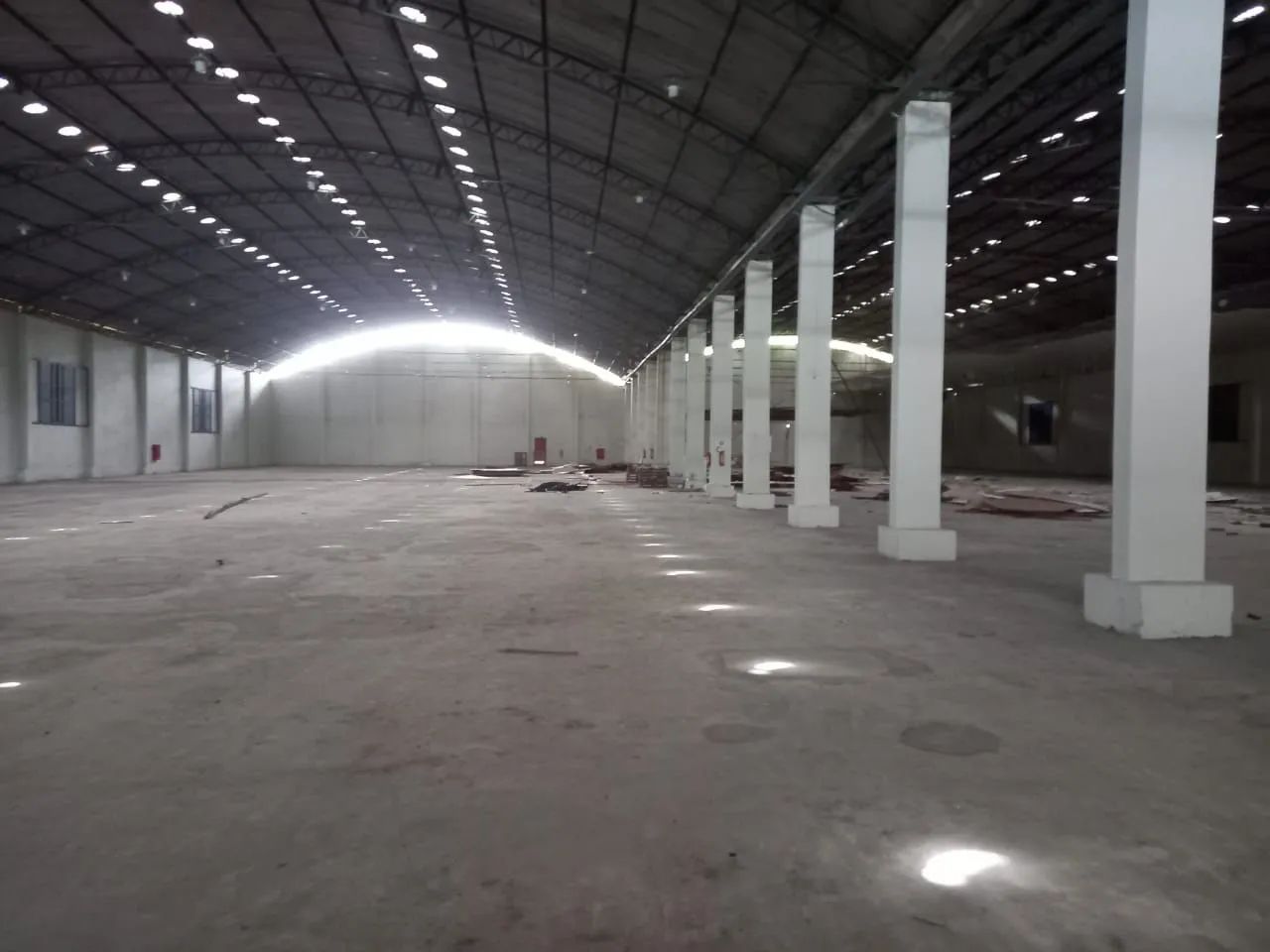 Alugo Galpão  - Foto 4