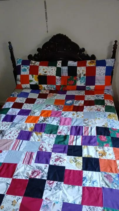 Colcha Casal Artesanal (2,50 x 2,40) + 2 capas de travesseiro - Foto 4