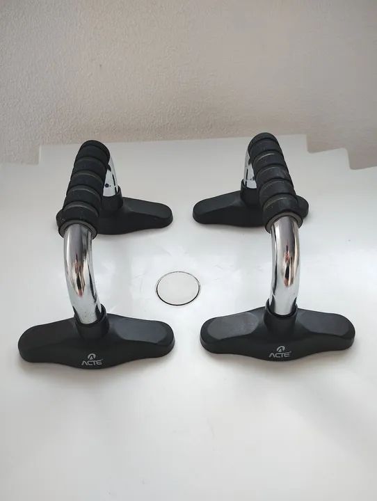 Suportes de fazer flexão semi-novos negociável  - Foto 6