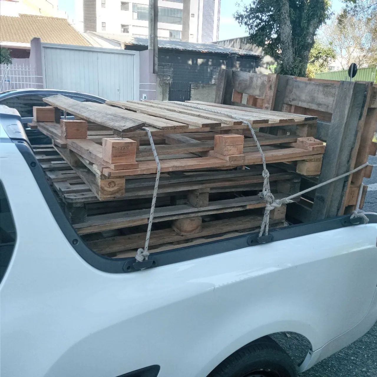 Frete - pequenos fretes, mudanças rápidas. Curitiba, região metropolitana e litoral. - Foto 4