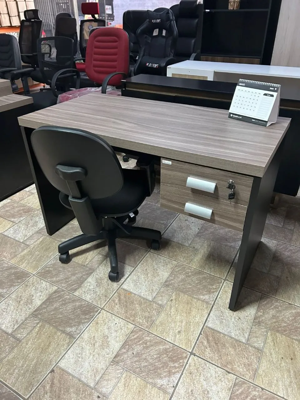Mesa escrivaninha escritorio Nova