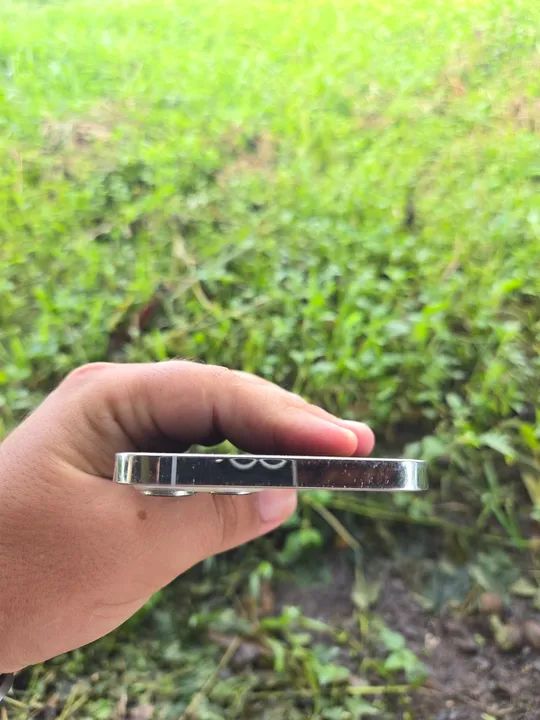 Apple IPhone 12 PRO MAX Brancoaceito troca passo cartão - Foto 5