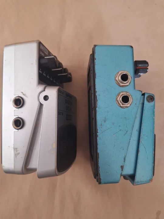 Kit Pedal de Efeito Behringer DD100 Digital Delay e Boss CE-3 Chorus - Foto 3