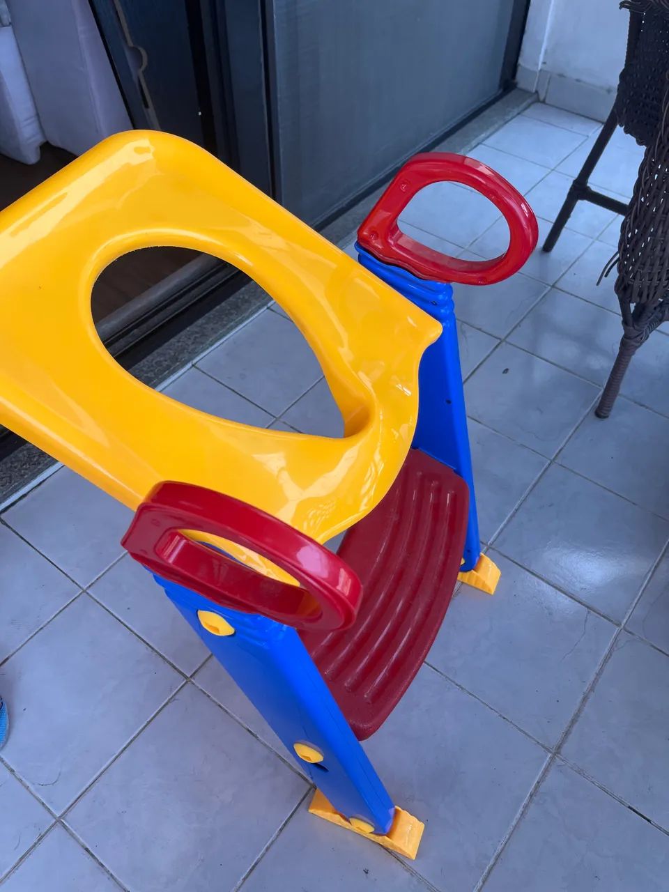 Acento infantil sanitário  - Foto 2