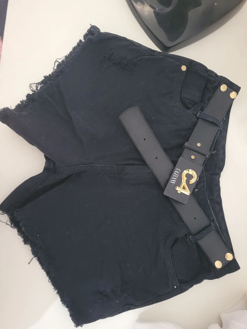 Short jeans