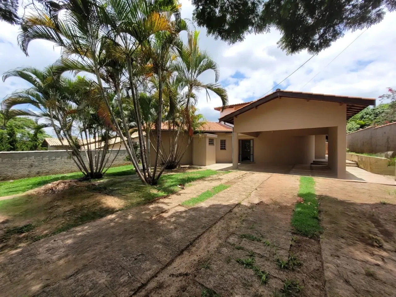 Baixou o valor!!! Casa à venda Condomínio Haras São Luiz - Salto/SP