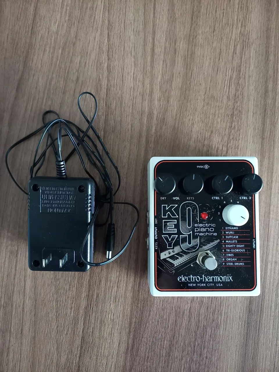 Pedal Simulador de Piano Elétrico Electro Harmonix Key9 Eletric