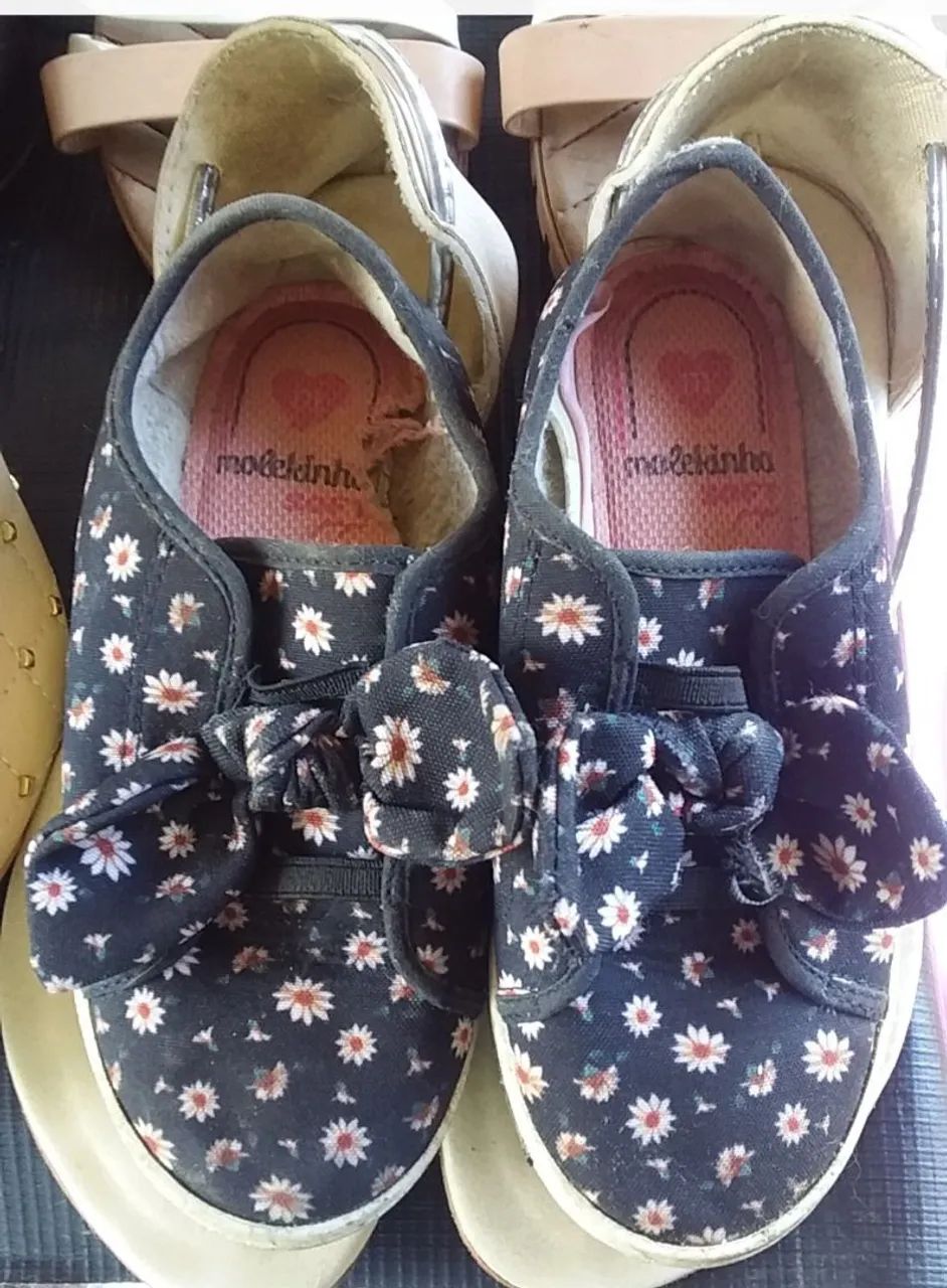 Conjunto de sapatos infantis - Tênis, Chinelos e Sandálias - Foto 6