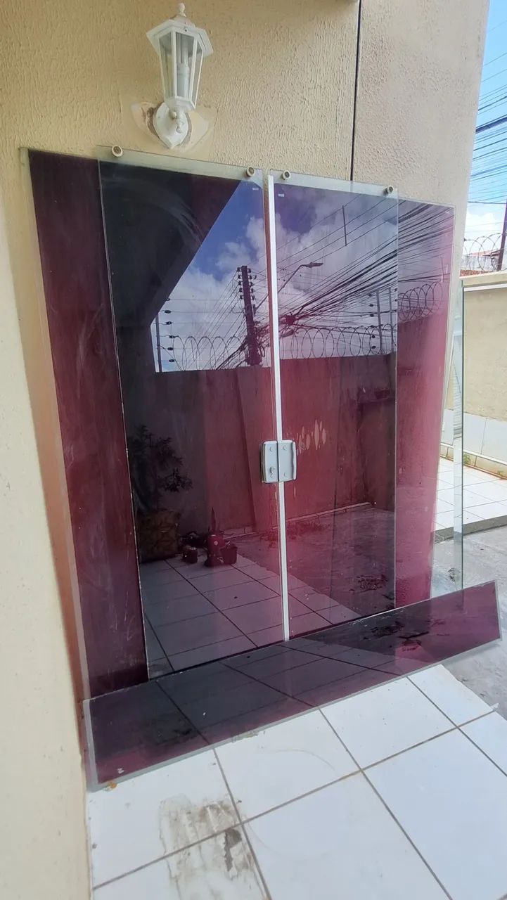 Porta de vidro temperado para segurança residencial - Foto 2
