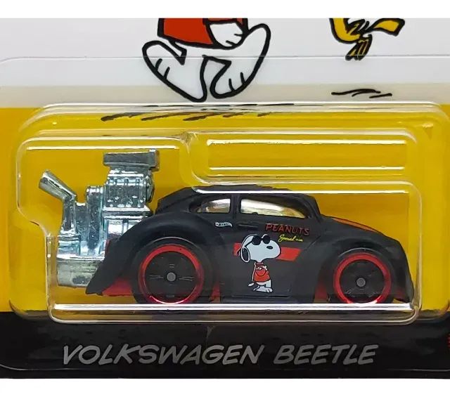 Hot Wheels Peanuts Snoopy edição de 75 anos vw beetle fusca