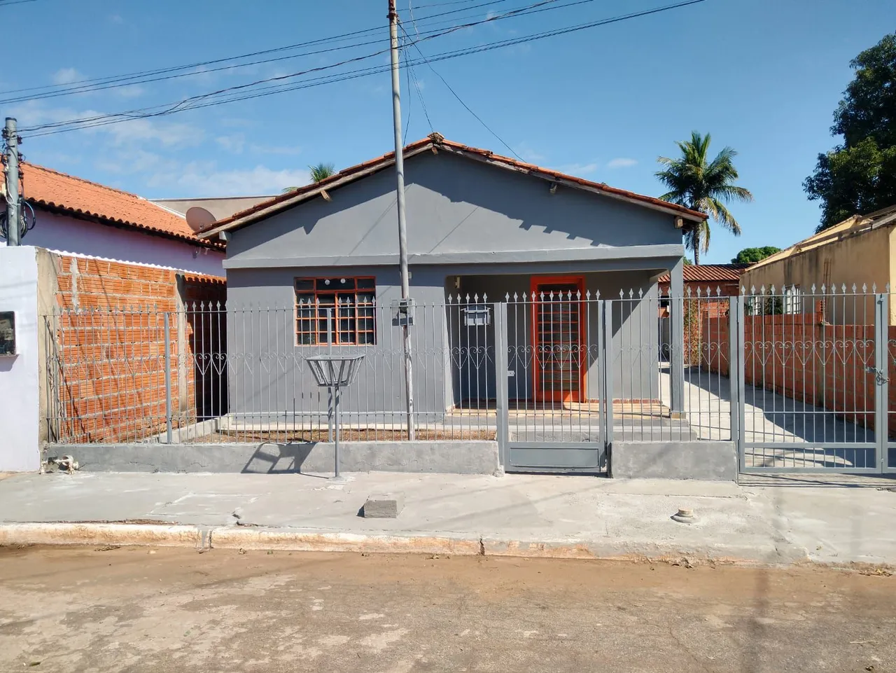 Casa a Venda em Pedra Preta (ACEITA PROPOSTA/NEGOCIAÇÃO) próximo a Rondonópolis