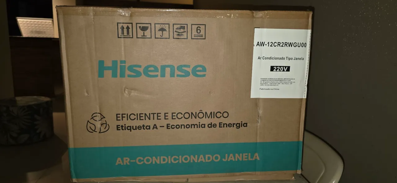Ar Condicionado de Janela Hisense 12000 BTUs 220V