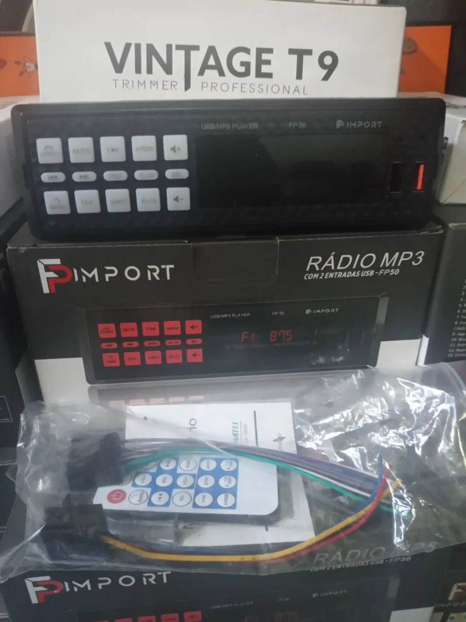 Som bluetooth rádio na caixa