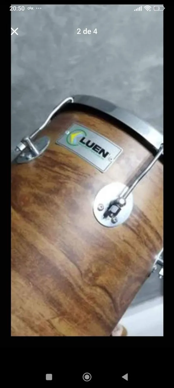 Rebolo Luen imbuia com pele animal 12"