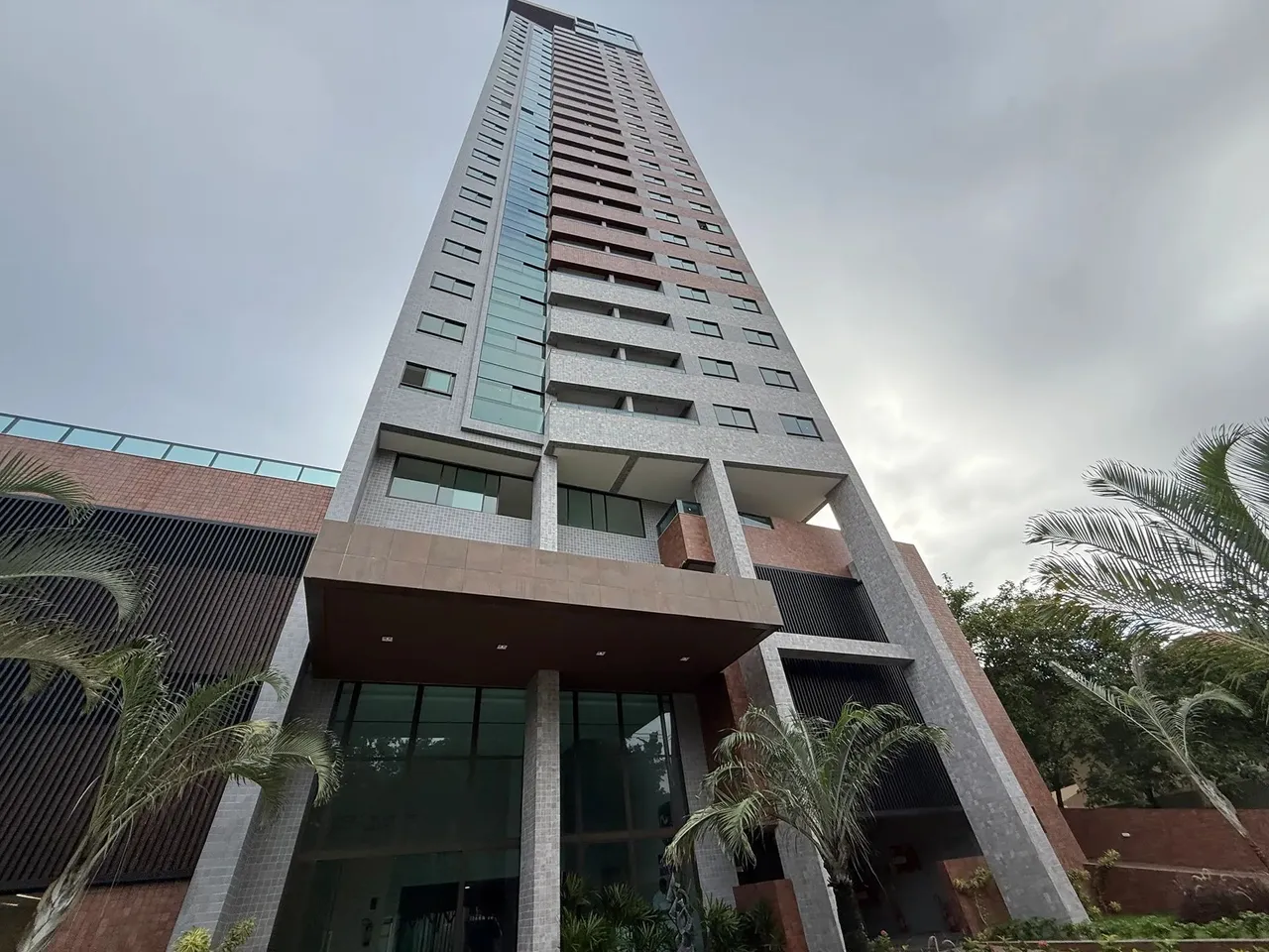 Aluga - se excelente apartamento no palacio boa vista