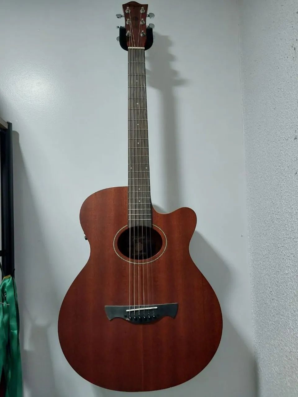 Violão Tagima Dallas Mahogany com afinador , acompanha a capa
