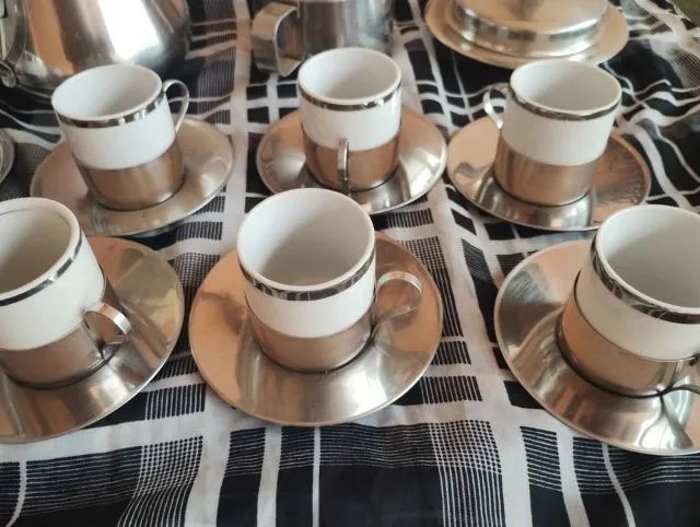 CONJUNTO CHÁ E CAFÉ WOLFF EM PORCELANA E AÇO INOX  - Foto 2