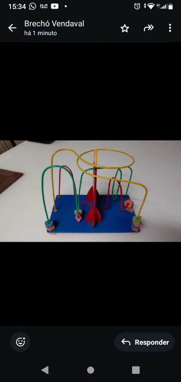 Brinquedo pedagógico aramado