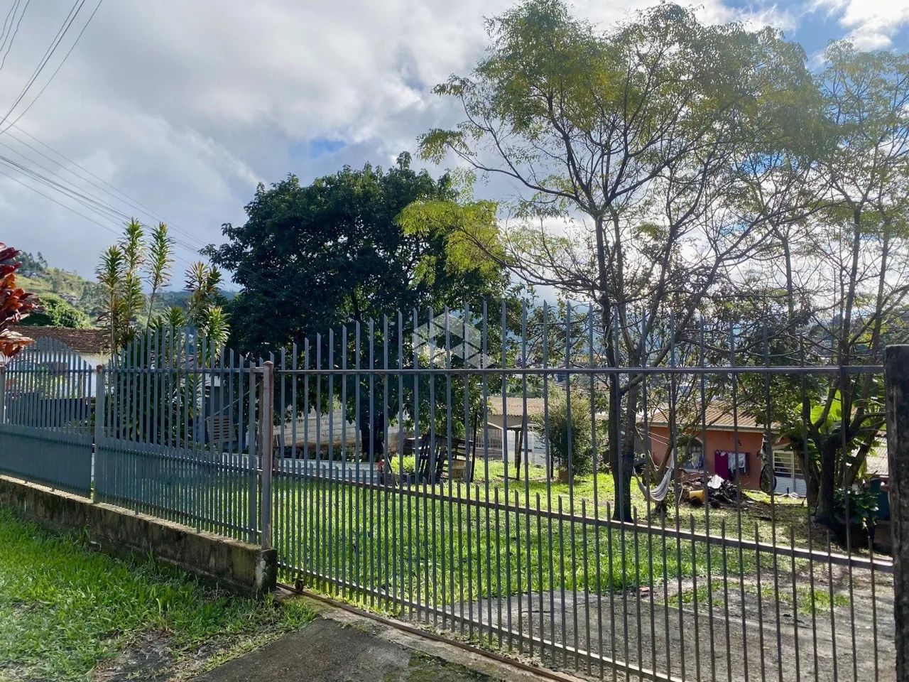 Dois Terrenos/Lotes a venda por R$ 650,000.00 com 720 m² no bairro Jardim Janaína em Bigua