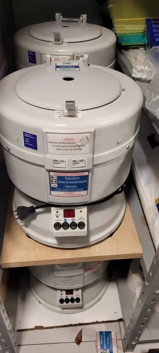 3 Centrífuga de laboratório - Foto 2