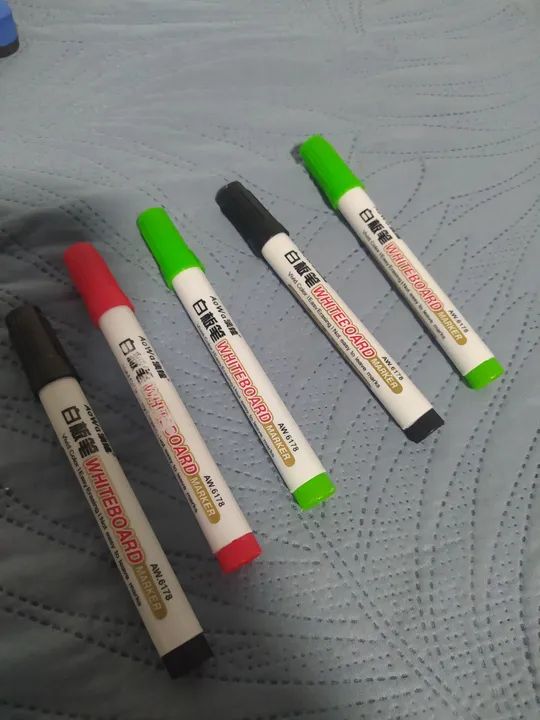 Canetas para quadro branco - Kit com 5 unidades  - Foto 2