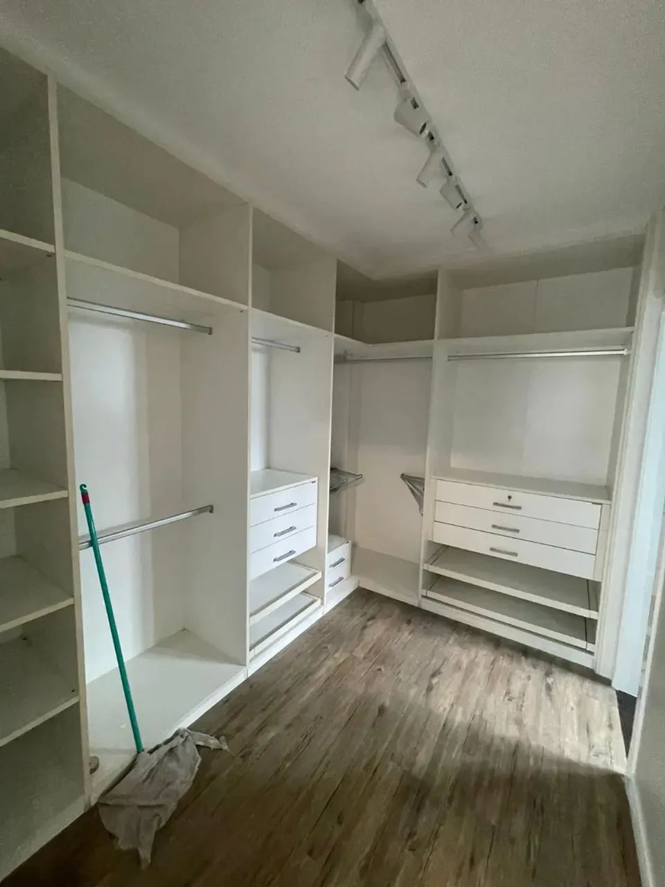 CONDOMÍNIO RENASCENCE, 100% MOBILIADA, 3 SUÍTES, ESPAÇO GOUMERT CLIMATIZADA - Foto 8