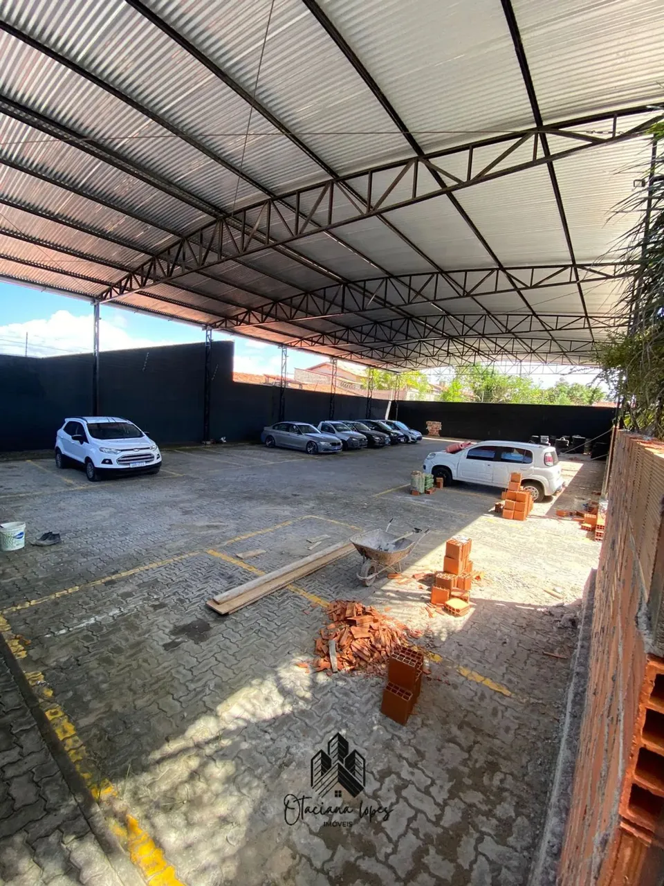 galpão para aluguel possui 480 metros quadrados em Cidade dos Funcionários - Fortaleza - C