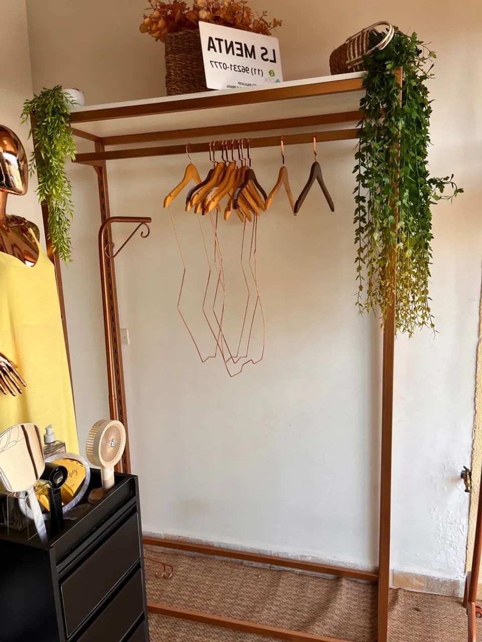 2 Araras de Roupas  - Foto 5