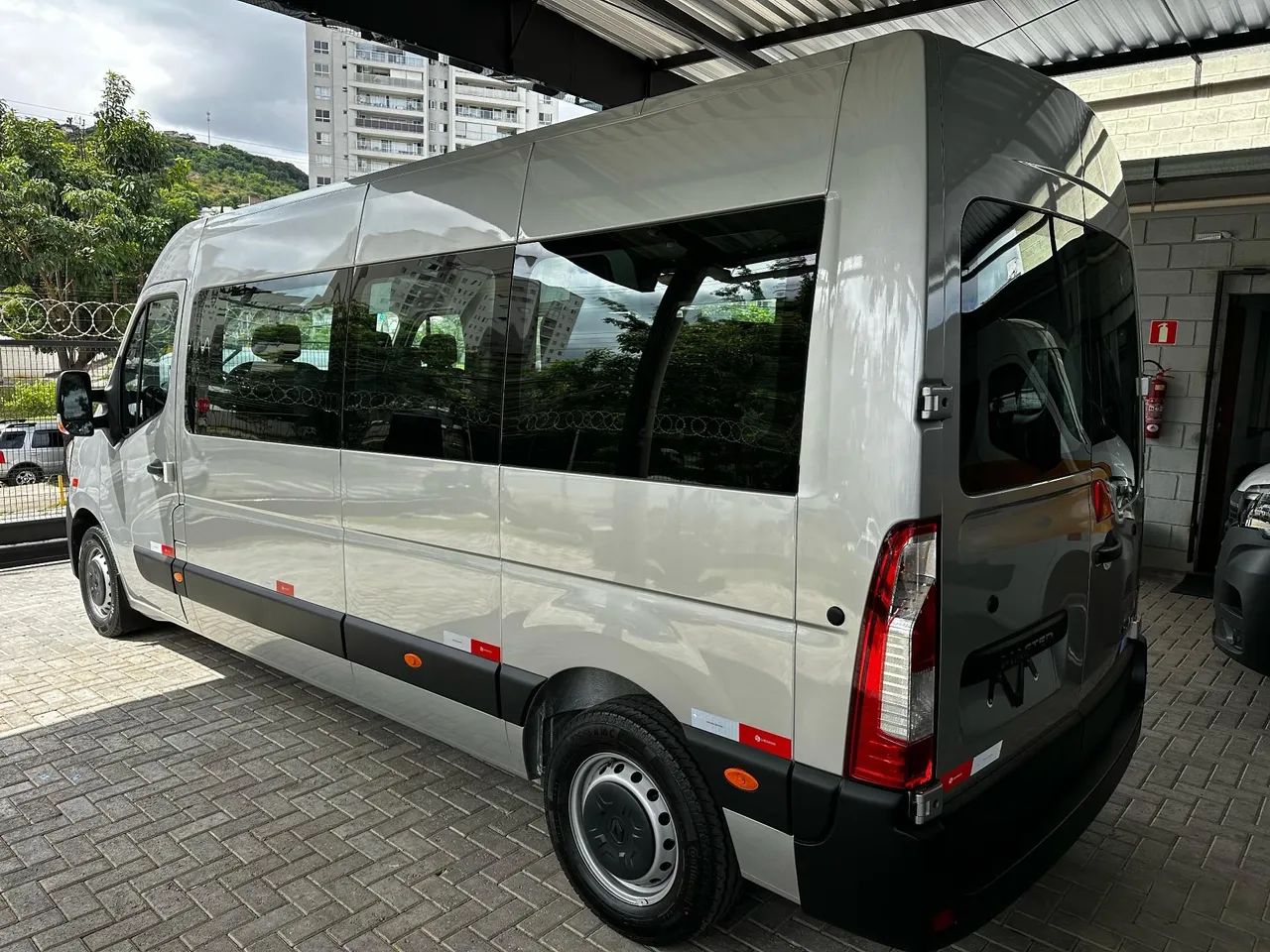 MASTER L3H2 16 LUGARES RECLINAVEIS PRATA 2024/2025 - Foto 4