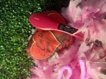 Escova Elétrica para Cabelo - Alisa e Modela! - Foto 3