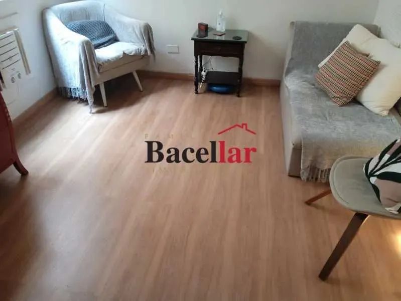 Ótima sala comercial próxima ao Metrô Saens Pena - Foto 2