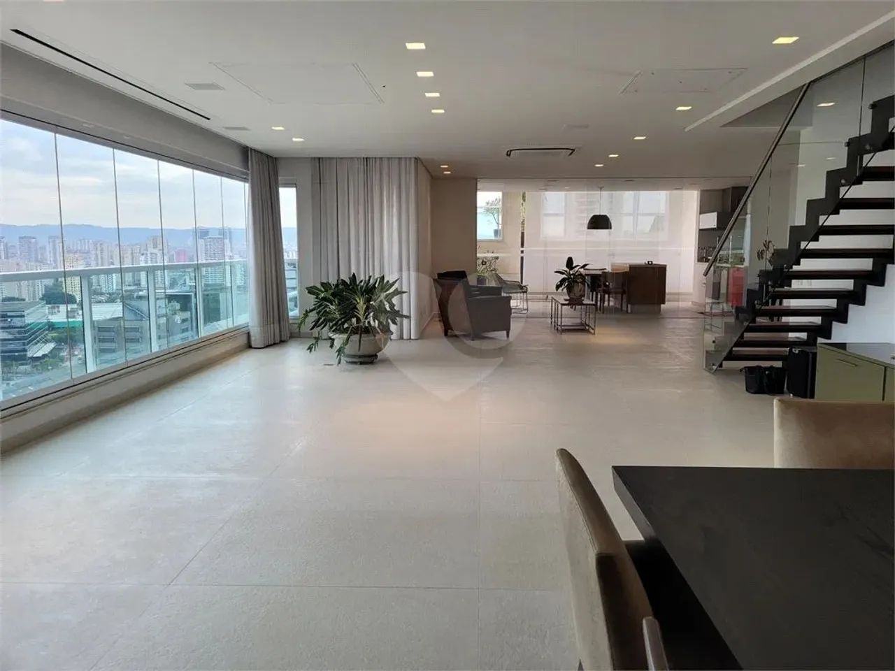 Cobertura para venda,  404 metros quadrados com 3 quartos em Perdizes - Foto 2