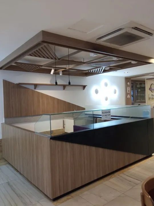 Alugo ponto comercial na Praia da Costa