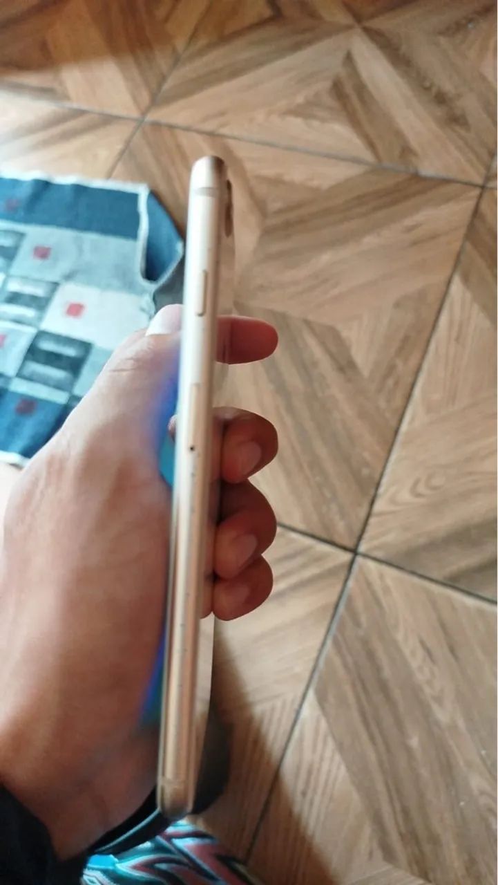 IPHONE 8 PLUS  - Foto 3