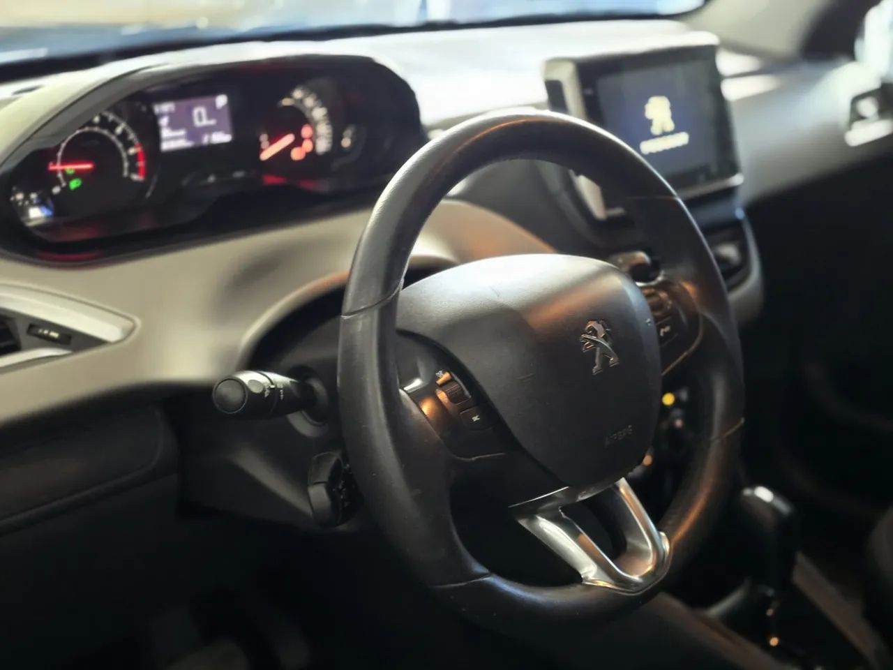 Peugeot 2008 1.6 16V Flex Allure 4P Automático - Foto 5