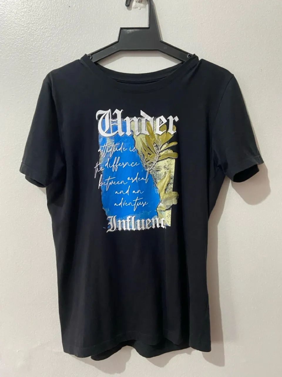 Camiseta preta feminina PP