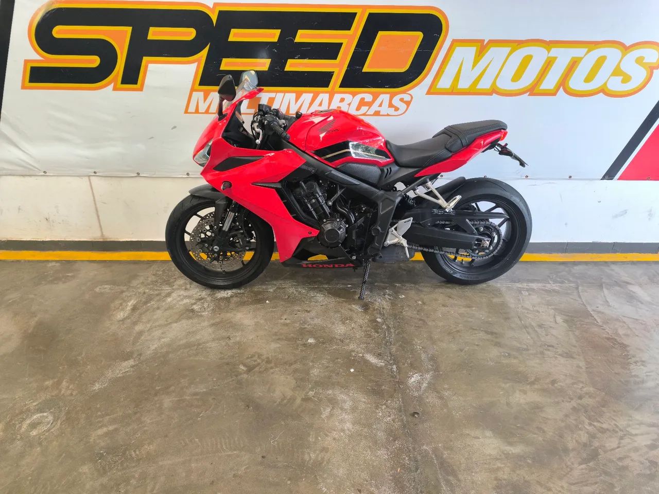 Honda CBR 650 R - Foto 3