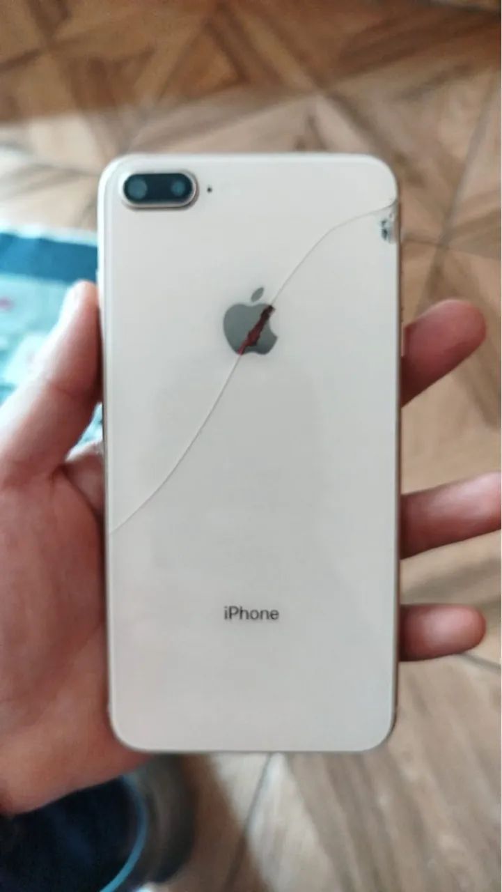 IPHONE 8 PLUS  - Foto 2