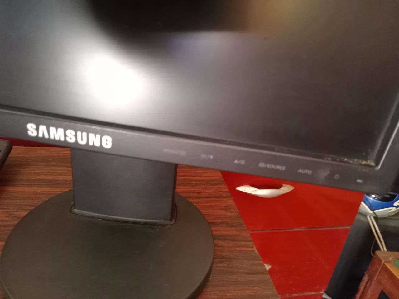 Samsung SyncMaster 743B 15" Monitor64168573335426122