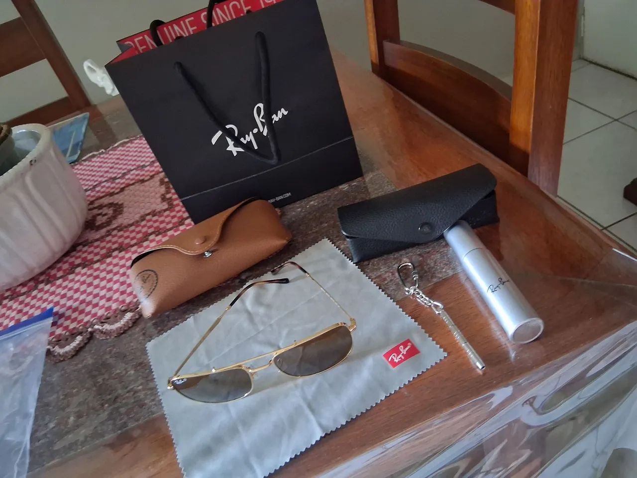 ÓCULOS RAYBAN ITALIANO COMPRADO NA EUROPA - Foto 2