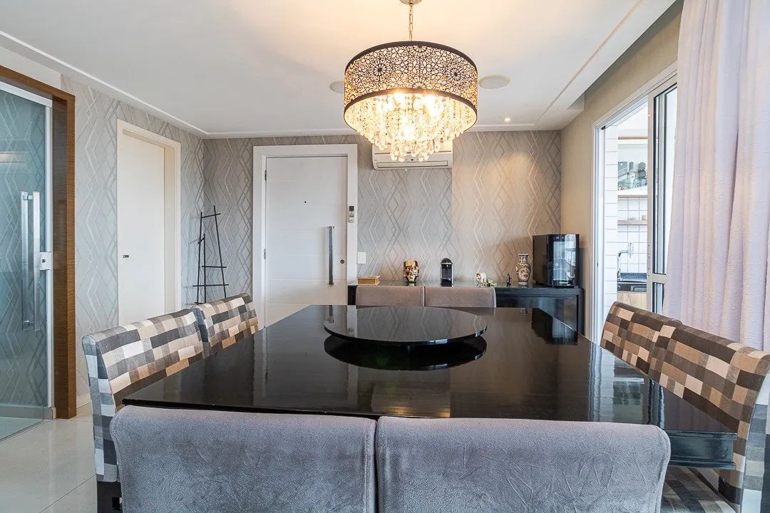 Apartamento tipo para venda com 3 quartos, sendo 3 suítes, 136m² - Foto 2