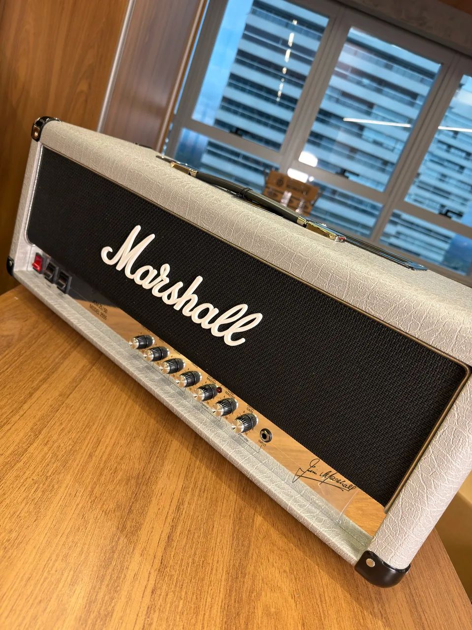 Cabeçote Marshall Silver Jubilee 2555X 