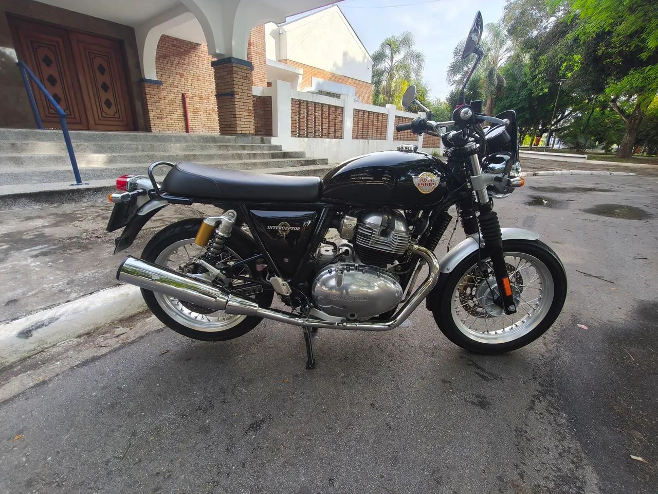 Interceptor 650 com 8 mil km - Foto 2